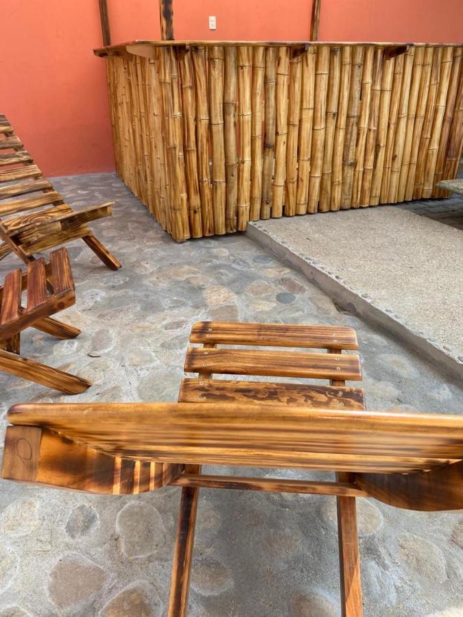 Casa Suites Minizoo Пуэрто-Эскондидо Экстерьер фото